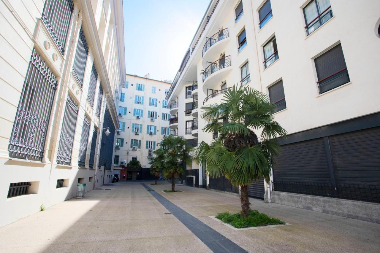 Palais Liberte Apartment Nisa Exterior foto